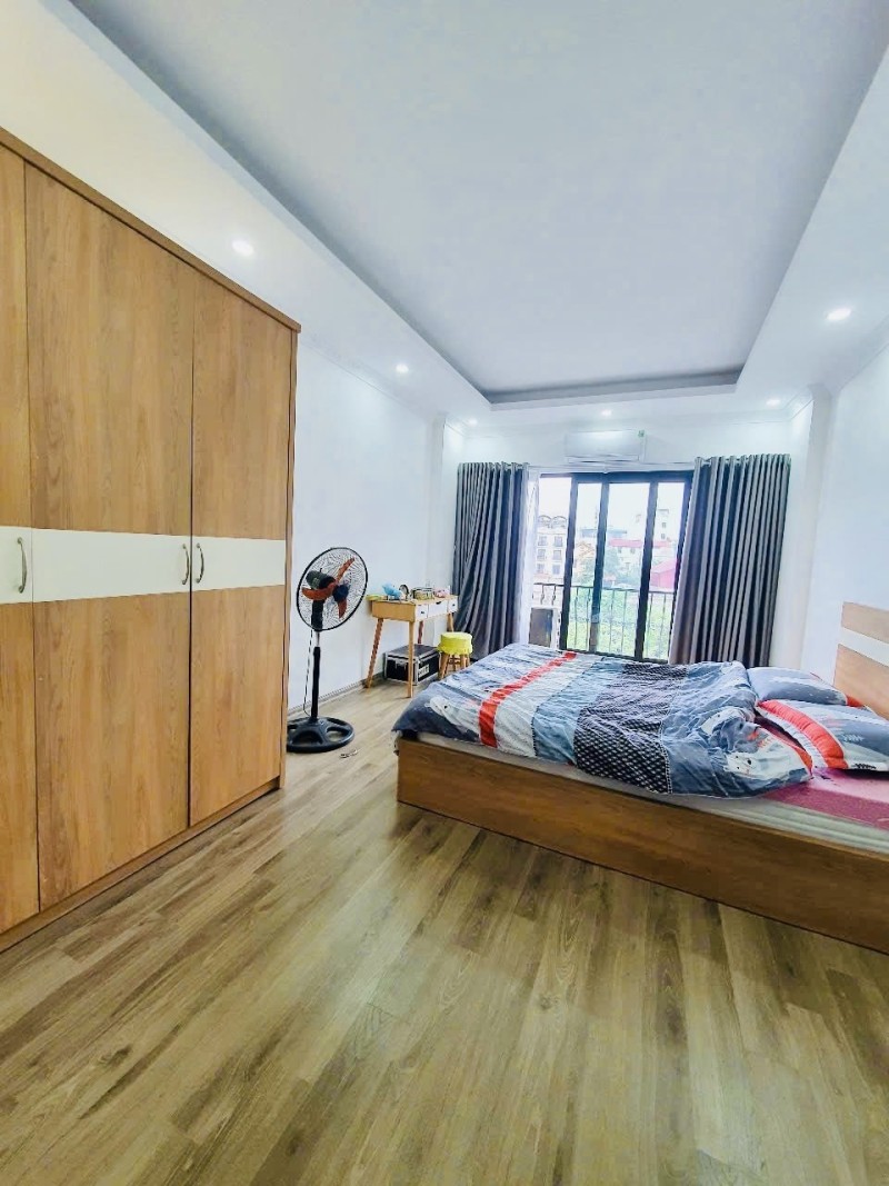 Bán nhà Bát Khối,Cự Khối 5 tầng,30m,view hồ,oto đỗ cửa nhỉnh 5 tỷ - Ảnh 4